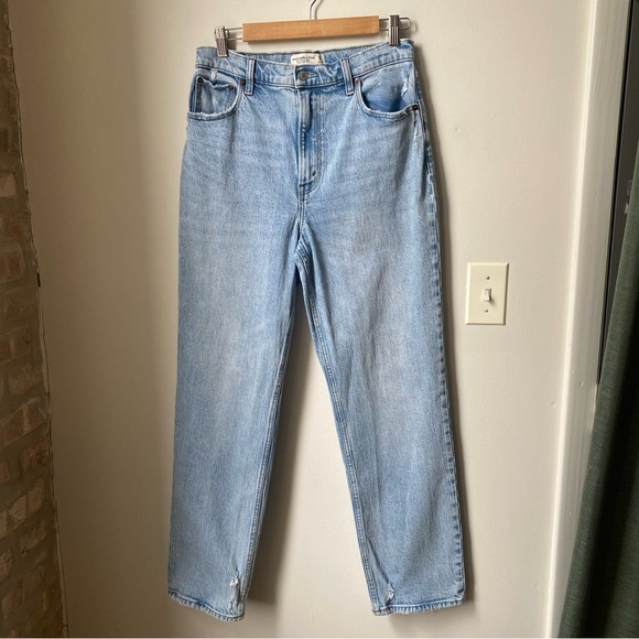 Abercrombie & Fitch the 90s straight ultra high rise Light Blue Jeans size 29 - Picture 4 of 9